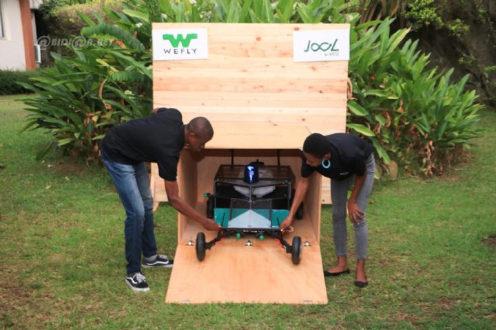 Innovation lancement du 1er robot terrestre made in Côte d’Ivoire contre la Covid 19